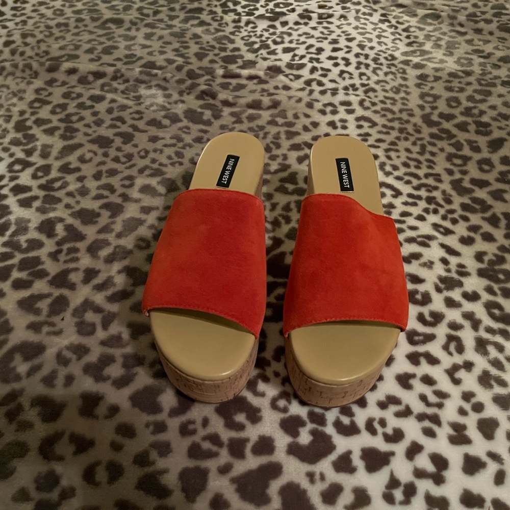 Nine West red slides excellent condition